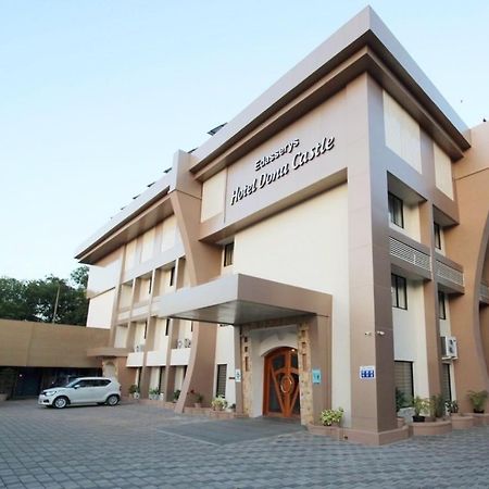 فندق Super Townhouse Dona Castle كولاّم المظهر الخارجي الصورة
